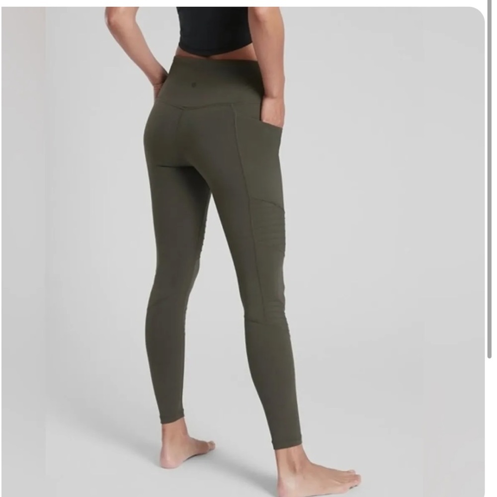 athleta inclination moto tight leggings